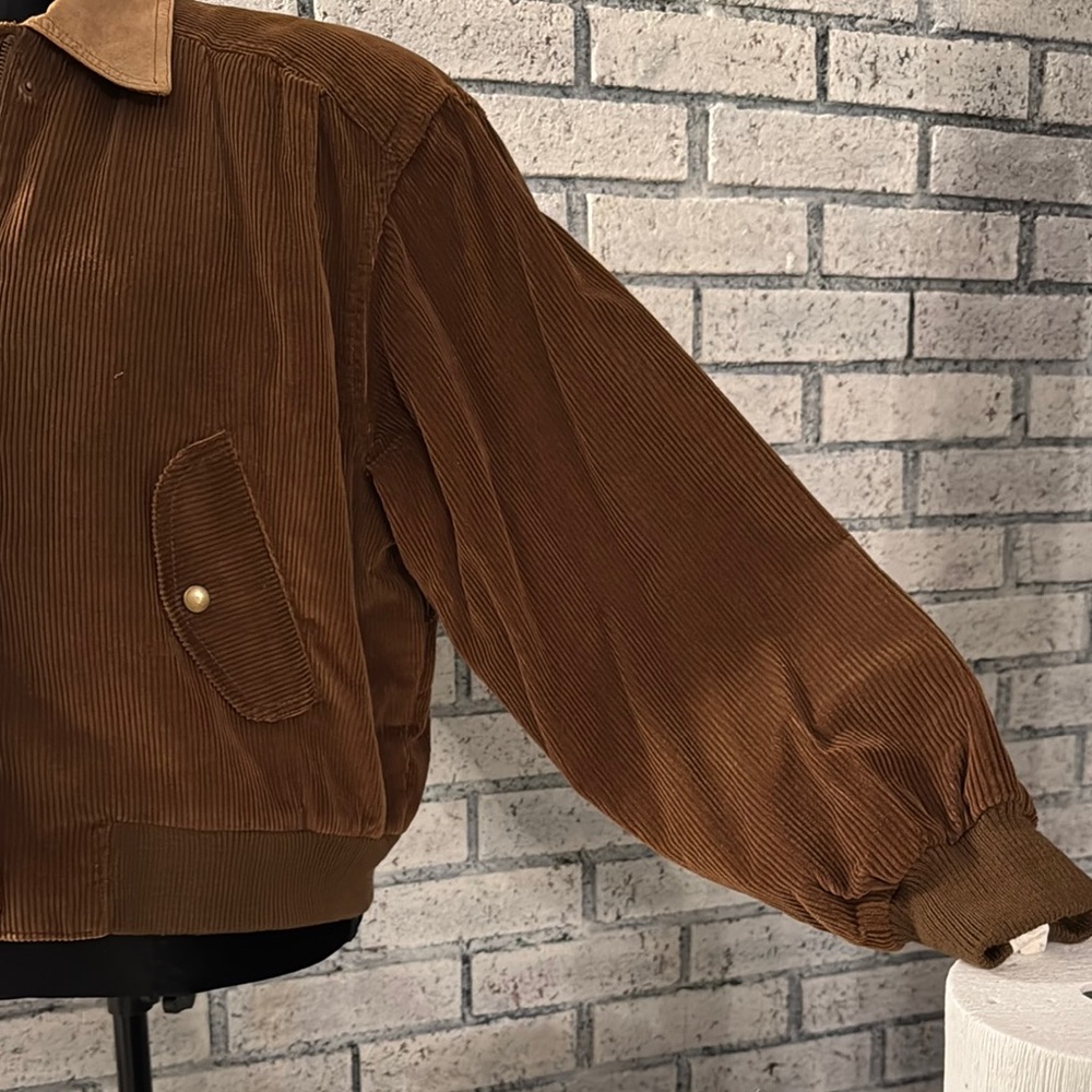 Vintage LizSport Brown Bomber Jacket with Corduroy Texture - Picture 3 of 10